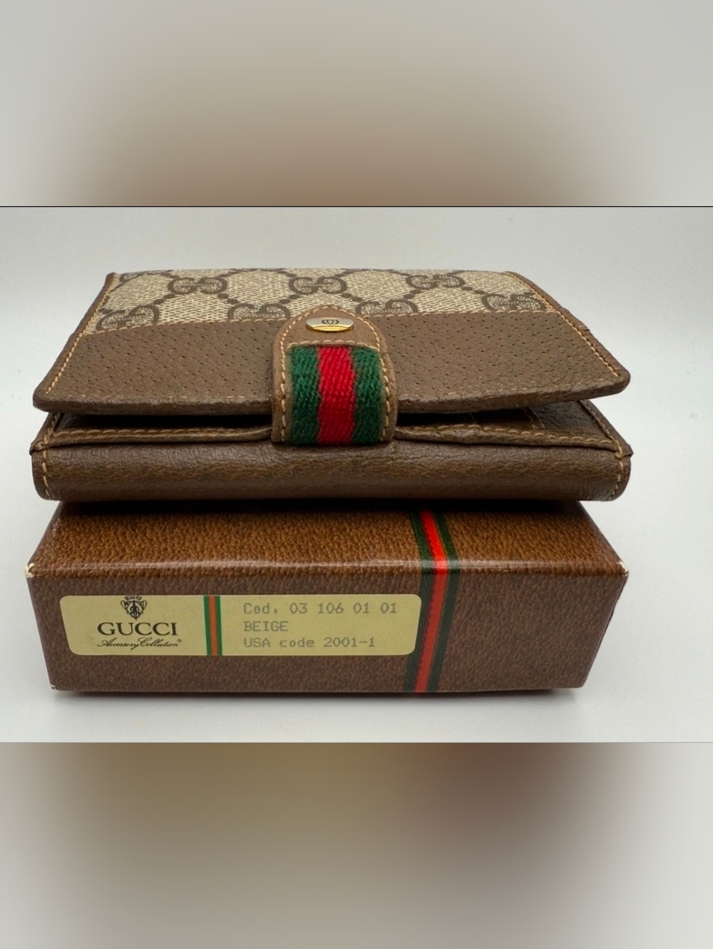 Gucci Beige GG Canvas & Leather Bifold Wallet with Web Stripe - Picture 9 of 10